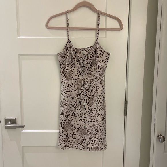 Wilfred Dress - Picture 3 of 3